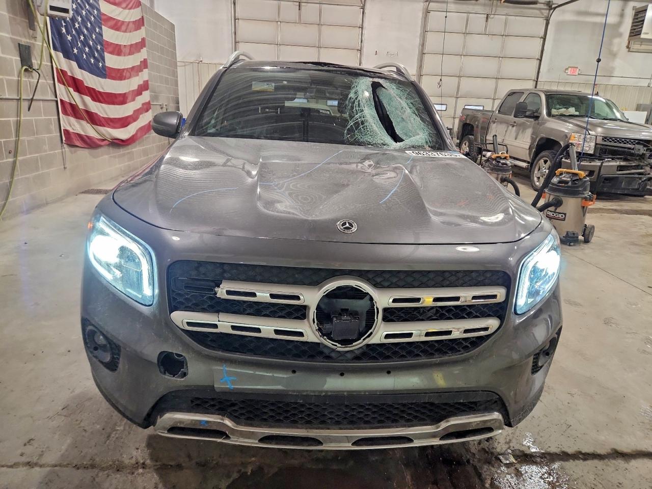 2021 MERCEDES-BENZ GLB 250 4MATIC photo 5