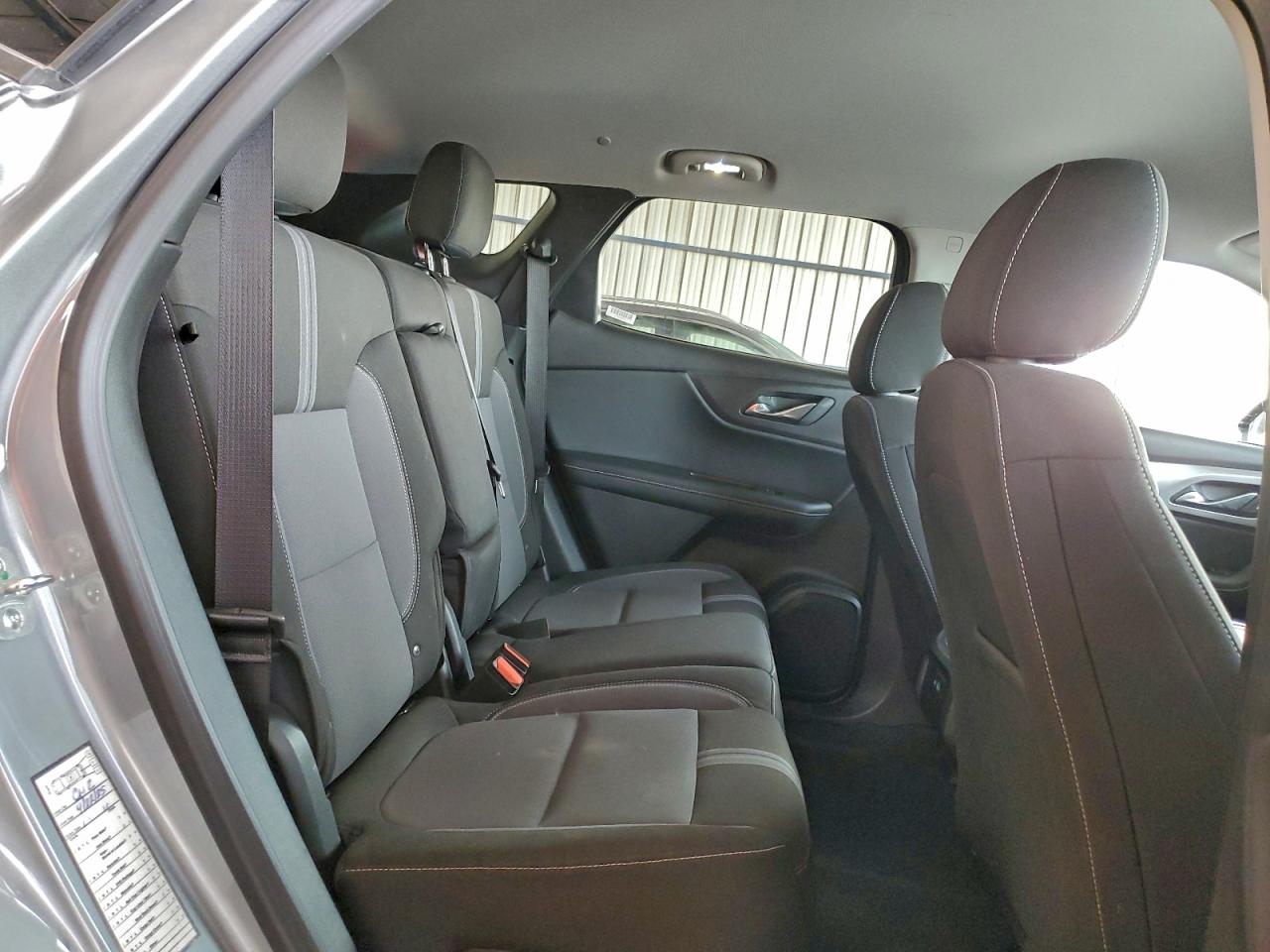 2025 CHEVROLET BLAZER 2LT photo 11