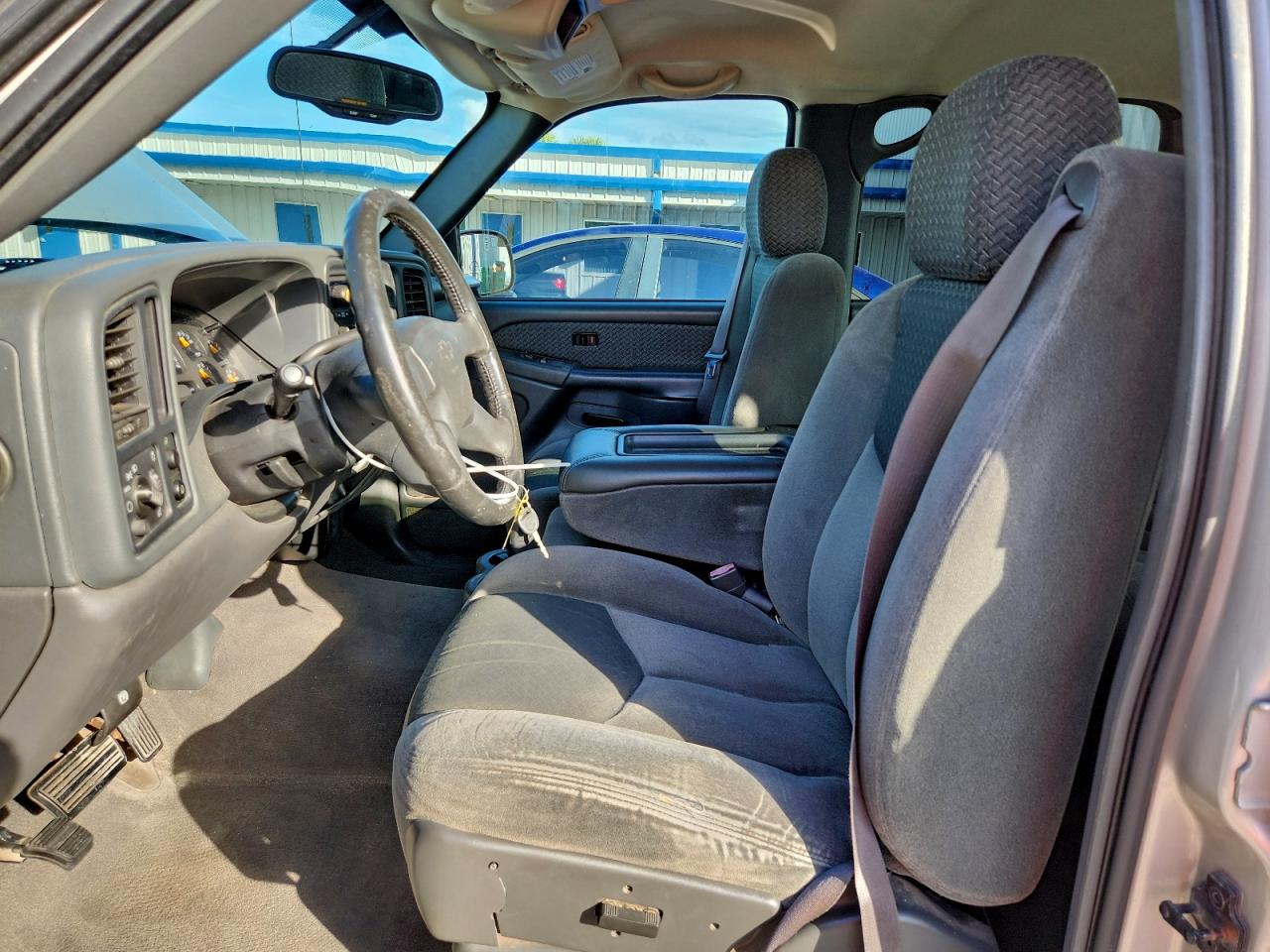 2004 CHEVROLET AVALANCHE C1500 photo 13