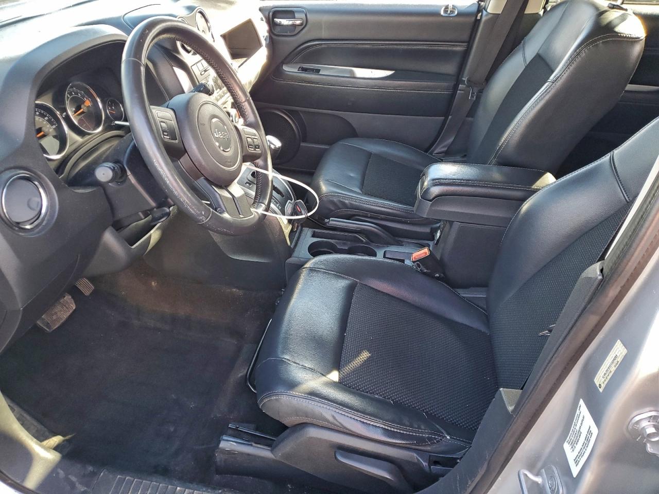 2014 JEEP COMPASS LATITUDE photo 7