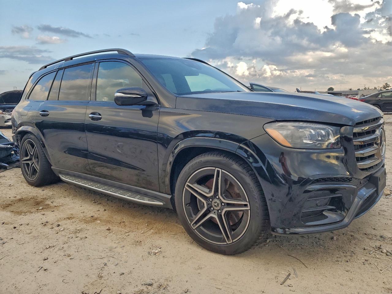 2024 MERCEDES-BENZ GLS 450 4MATIC photo 7