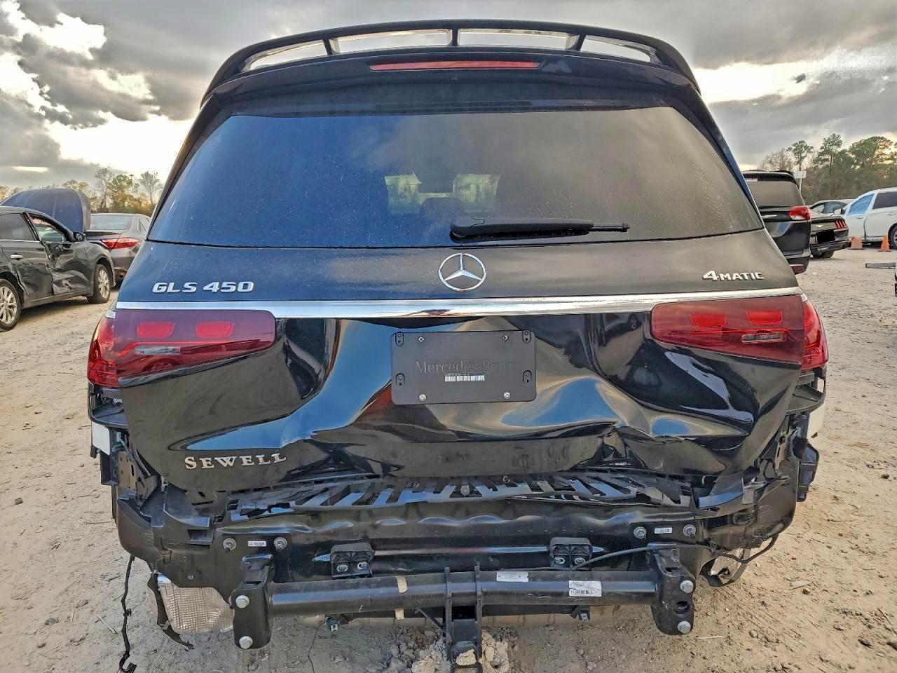 2024 MERCEDES-BENZ GLS 450 4MATIC photo 11
