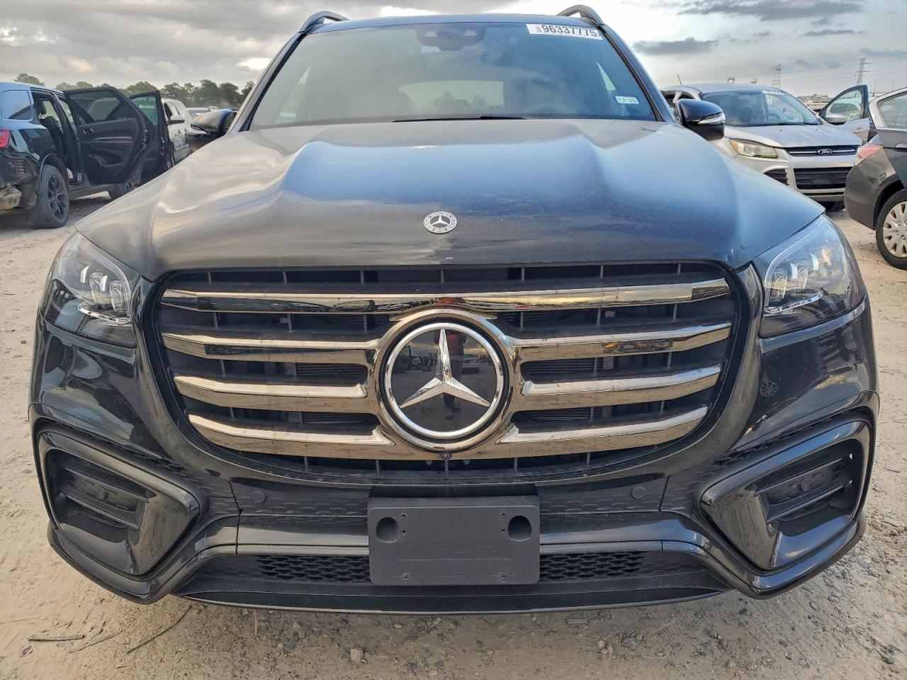 2024 MERCEDES-BENZ GLS 450 4MATIC photo 9
