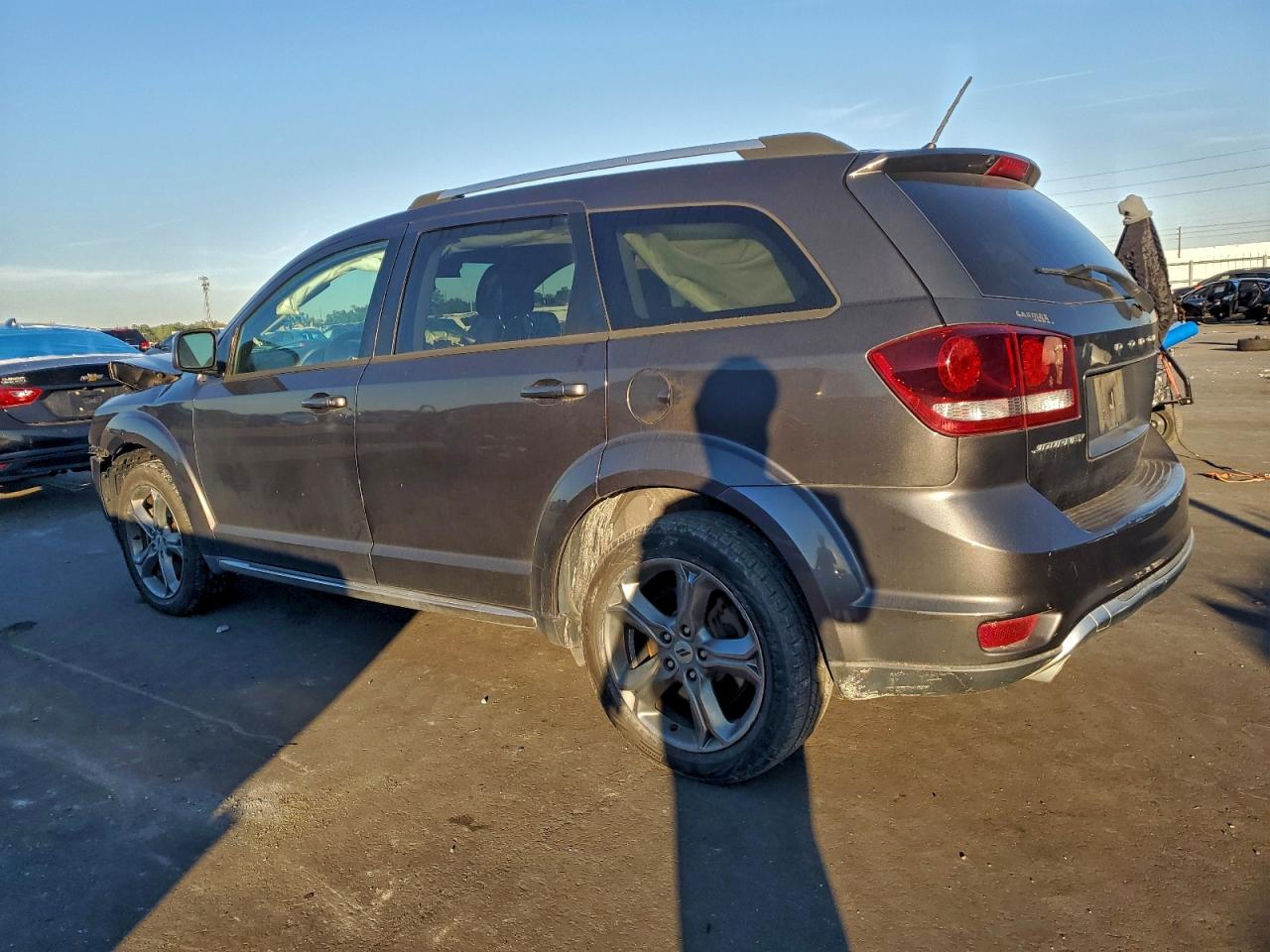 2018 DODGE JOURNEY CROSSROAD photo 2
