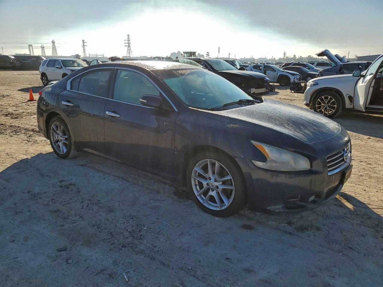 2011 NISSAN MAXIMA S photo 4