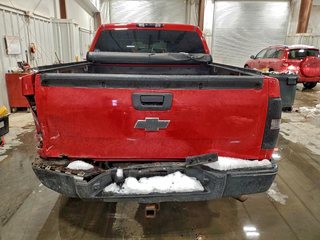 2010 CHEVROLET SILVERADO K1500 LS photo 6