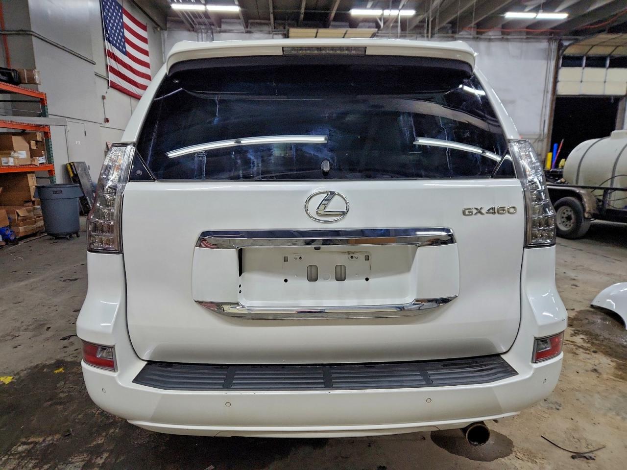 2016 LEXUS GX 460 photo 6
