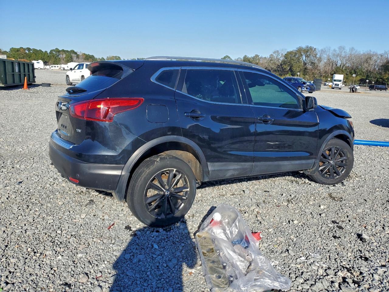 2019 NISSAN ROGUE SPORT SV photo 3