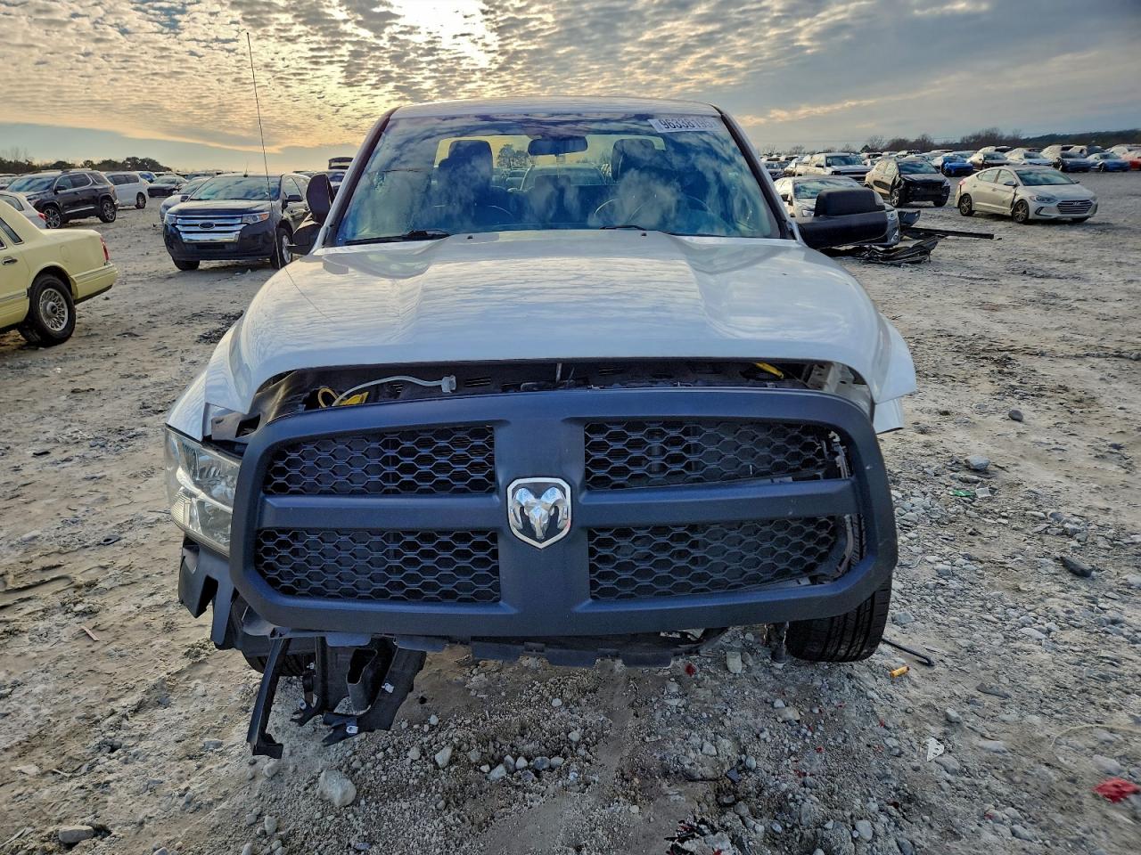 2021 RAM 1500 CLASSIC TRADESMAN photo 9