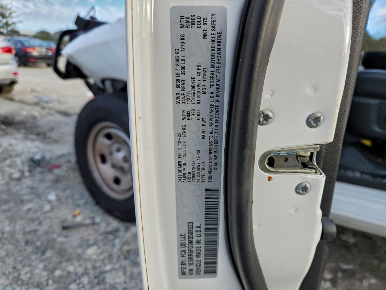 2021 RAM 1500 CLASSIC TRADESMAN photo 23