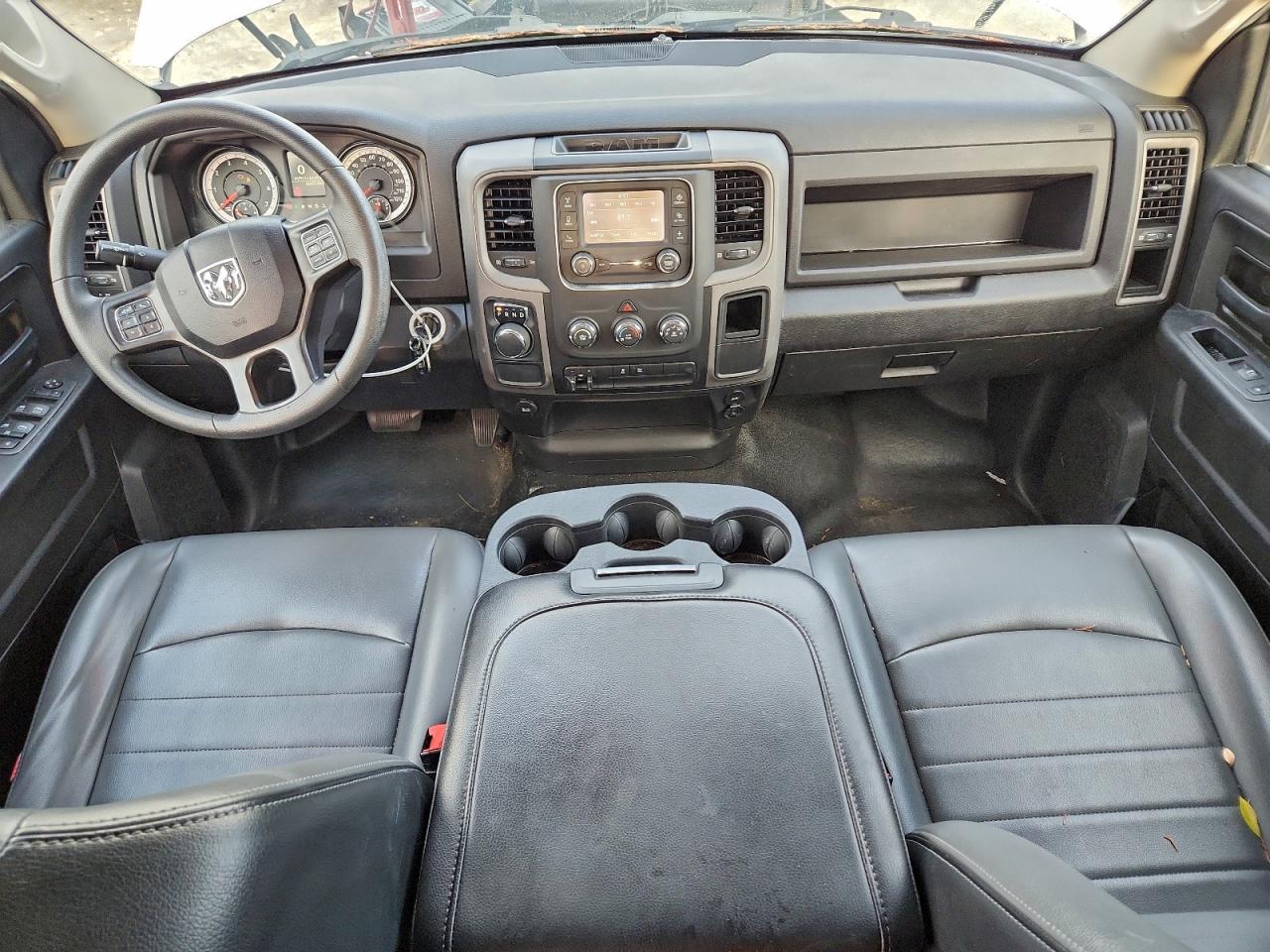 2021 RAM 1500 CLASSIC TRADESMAN photo 15