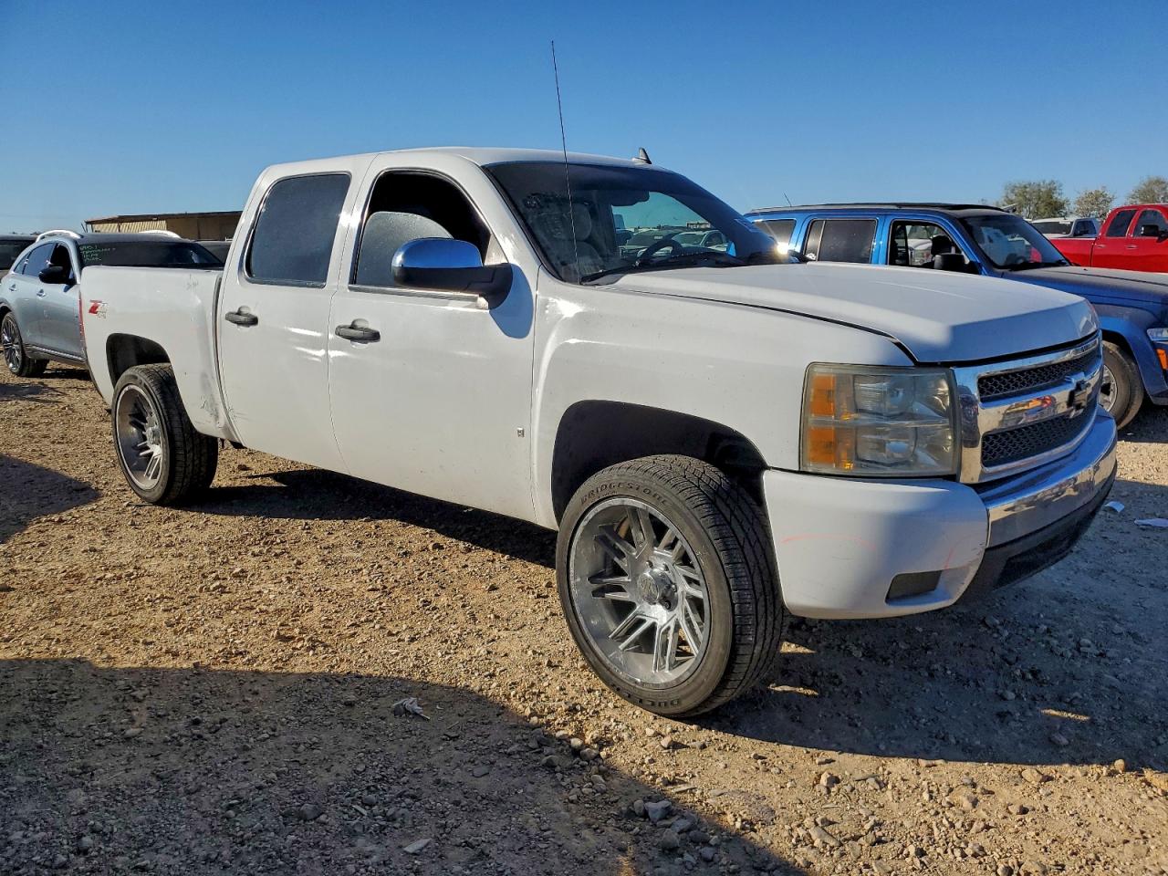 2007 CHEVROLET SILVERADO K1500 CREW CAB photo 4