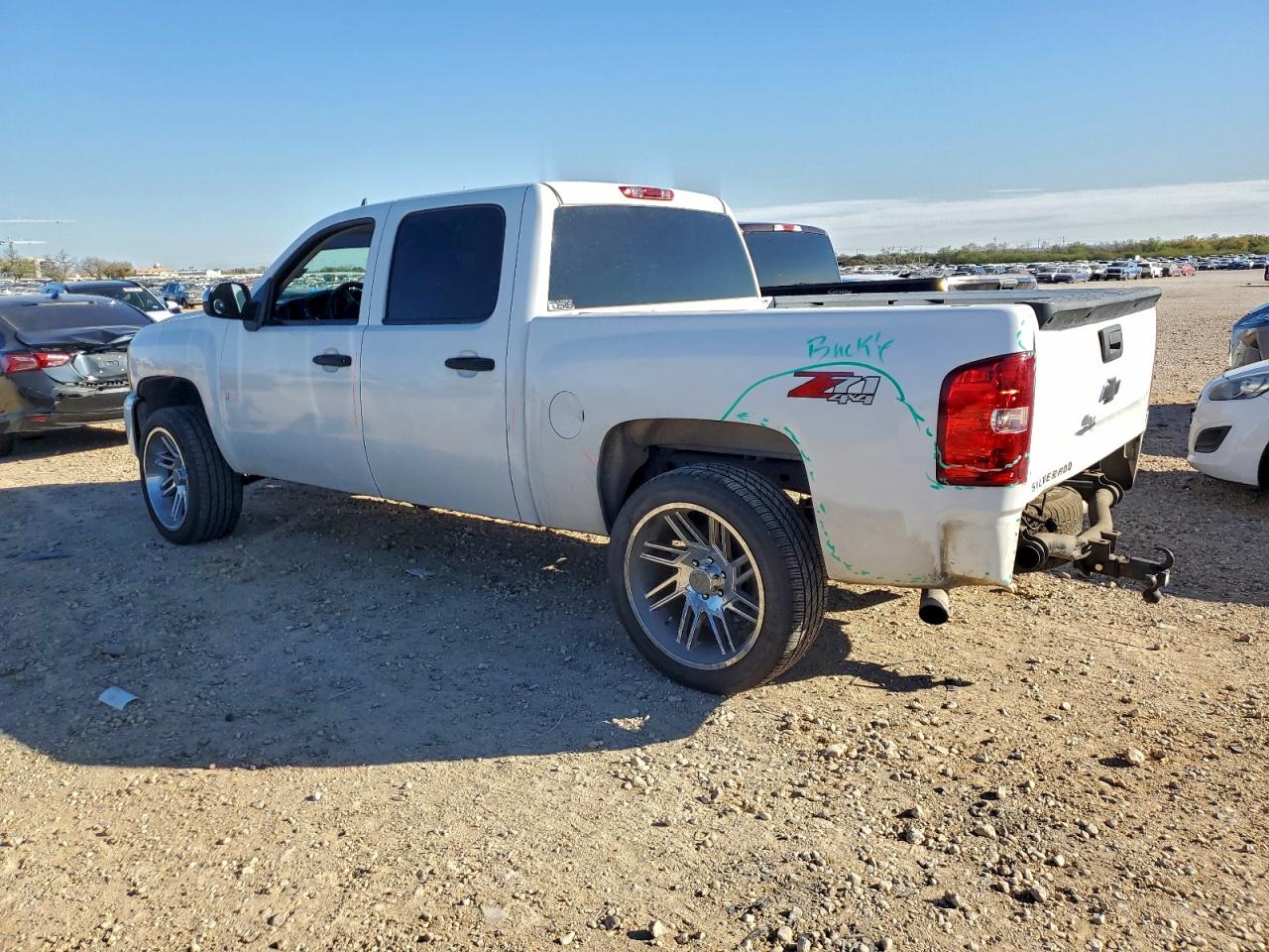 2007 CHEVROLET SILVERADO K1500 CREW CAB photo 2