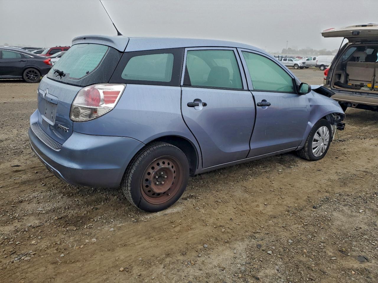 2005 TOYOTA COROLLA MATRIX XR photo 3