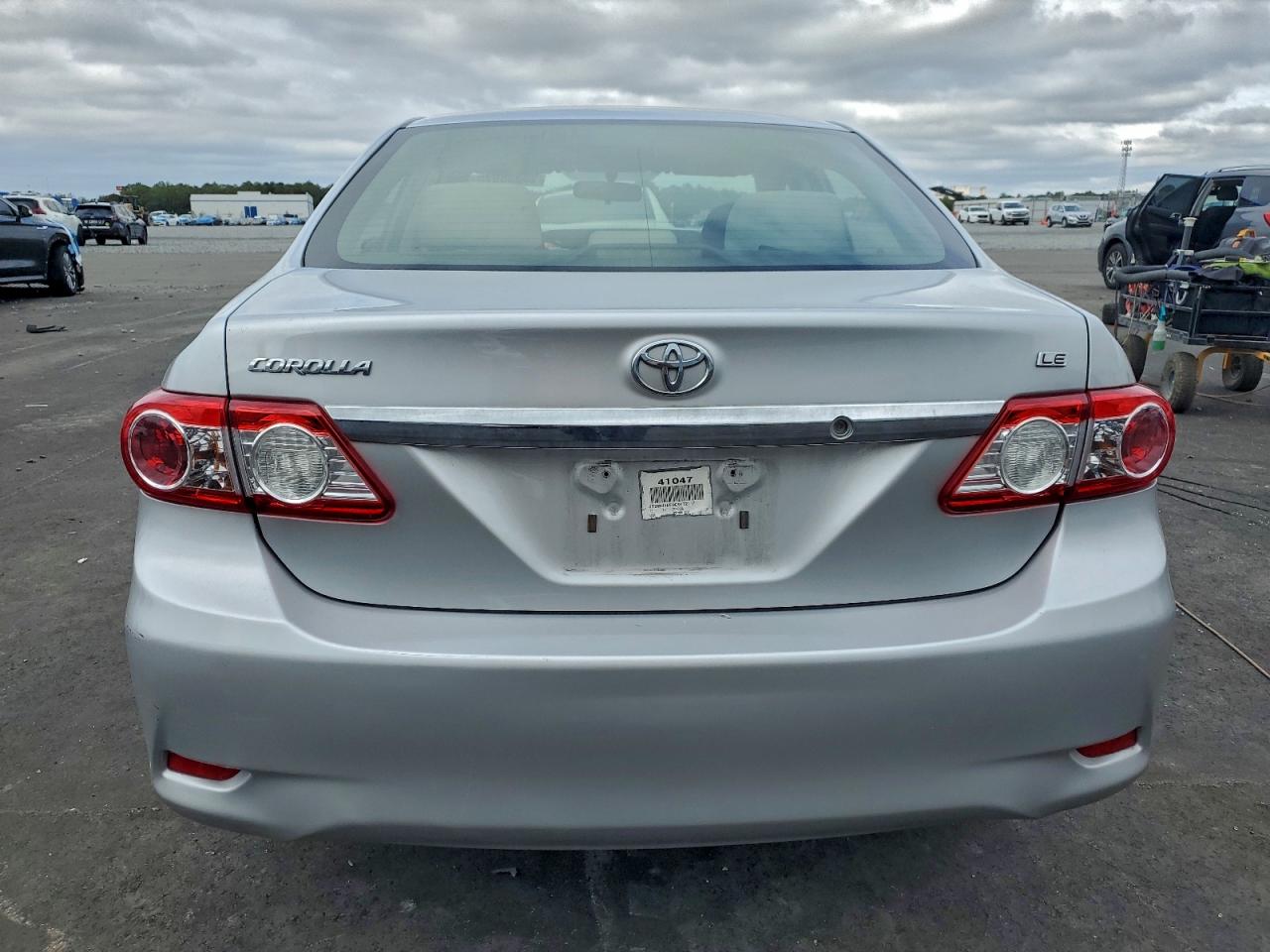 2012 TOYOTA COROLLA BASE photo 6