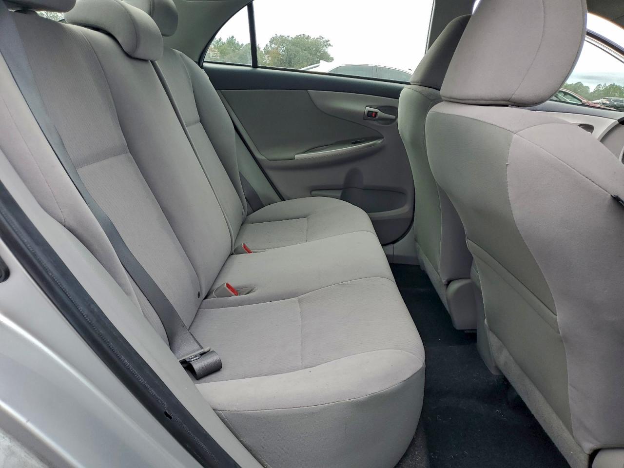2012 TOYOTA COROLLA BASE photo 10