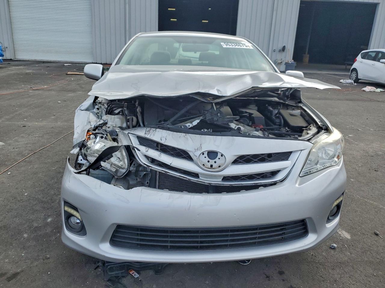 2012 TOYOTA COROLLA BASE photo 5