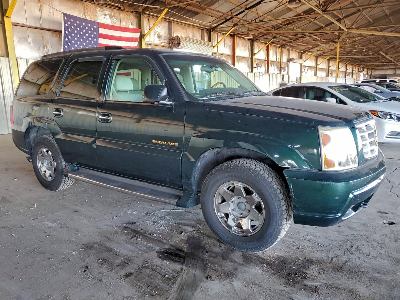 2002 CADILLAC ESCALADE LUXURY photo 4