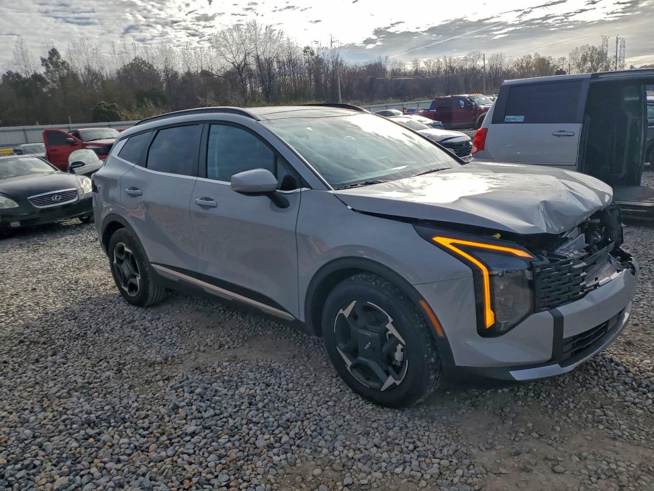2026 KIA SPORTAGE EX photo 4