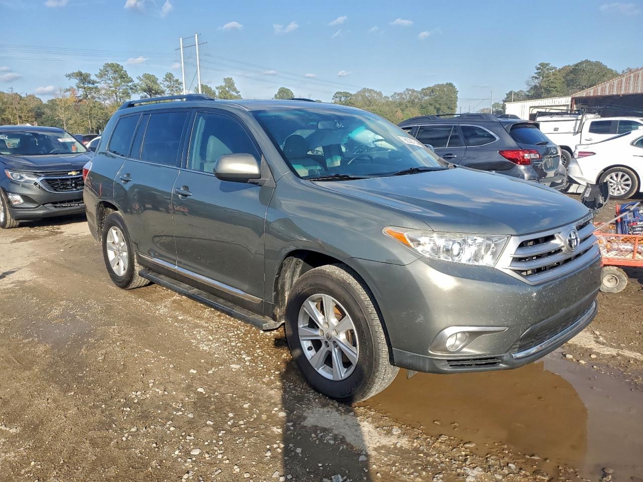 2011 TOYOTA HIGHLANDER BASE photo 4