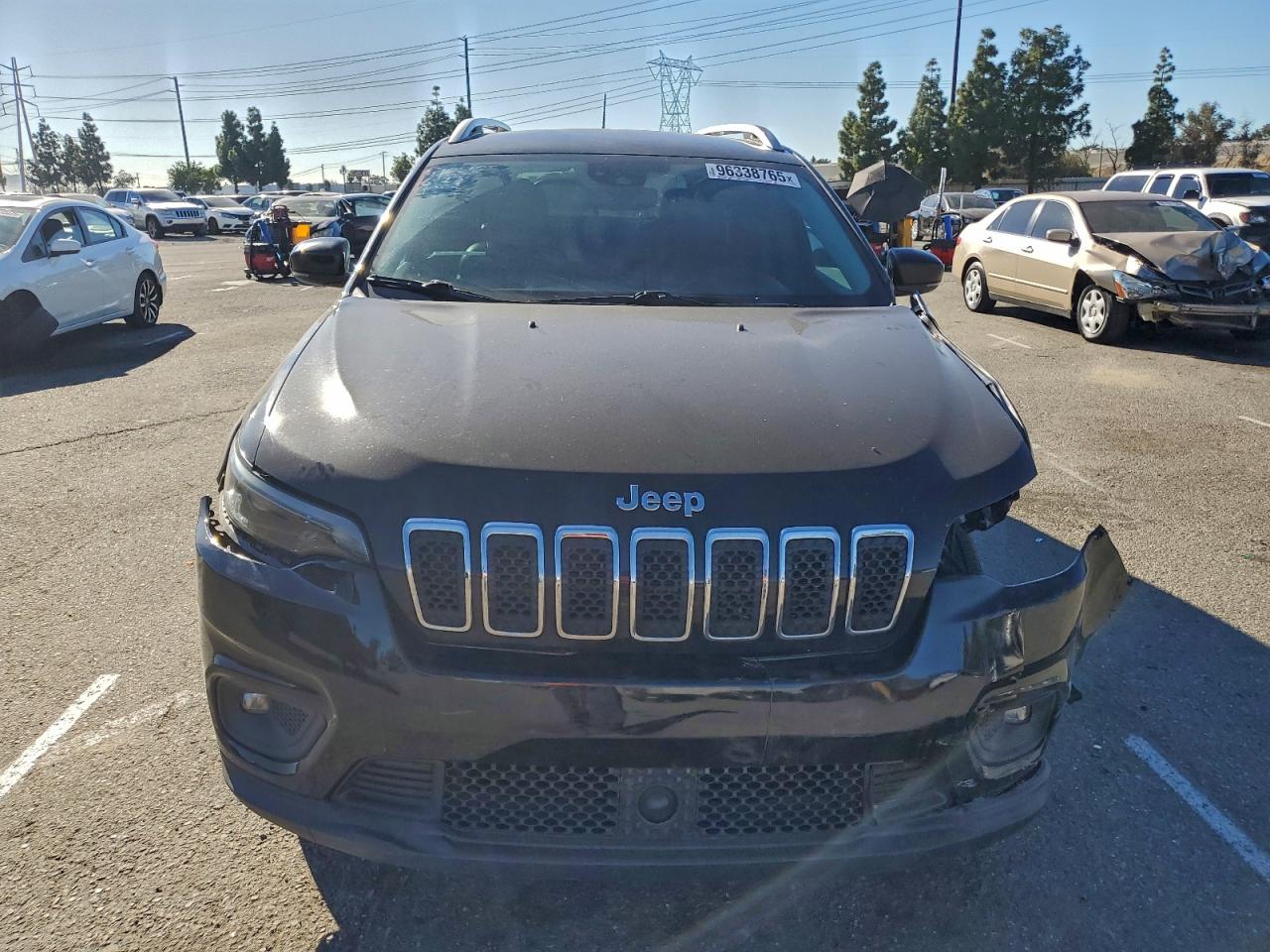 2021 JEEP CHEROKEE LATITUDE LUX photo 5