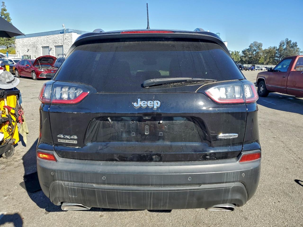 2021 JEEP CHEROKEE LATITUDE LUX photo 6