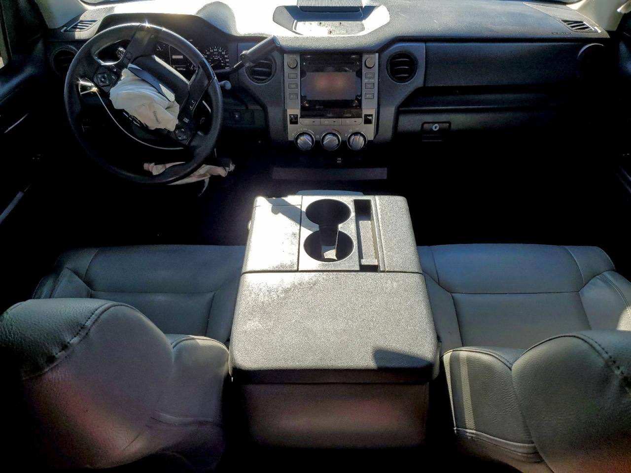 2018 TOYOTA TUNDRA SR photo 15