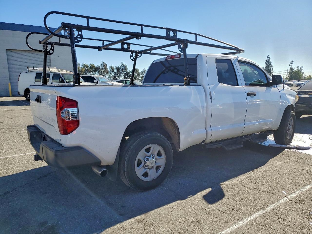 2018 TOYOTA TUNDRA SR photo 5