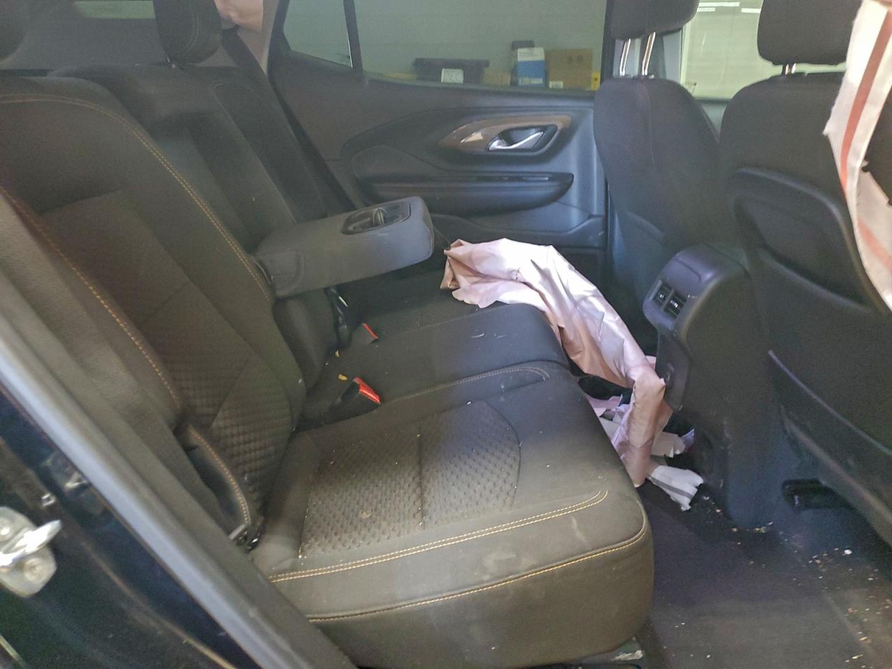 2019 GMC TERRAIN SLE photo 11