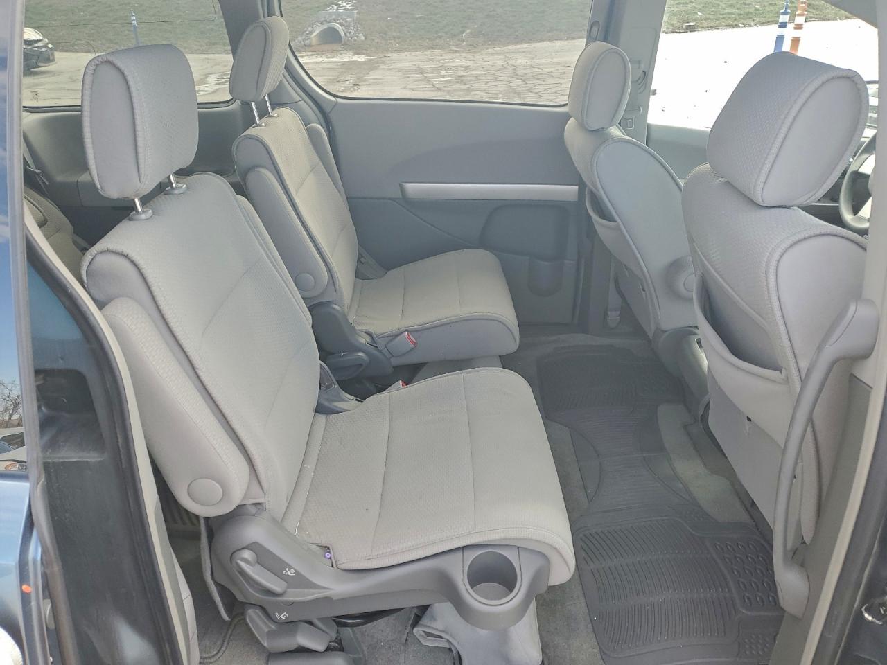 2009 NISSAN QUEST S photo 11