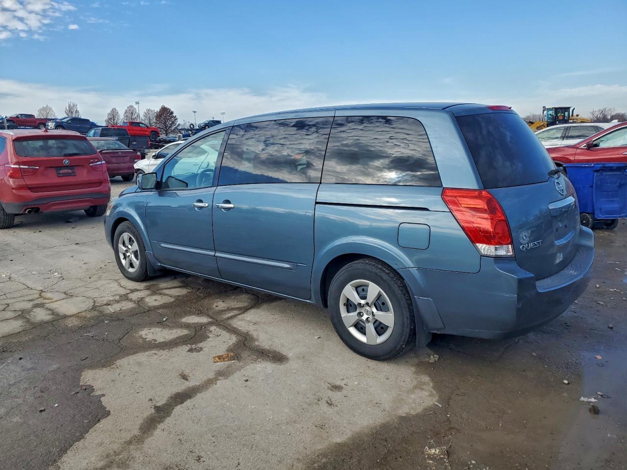 2009 NISSAN QUEST S photo 2