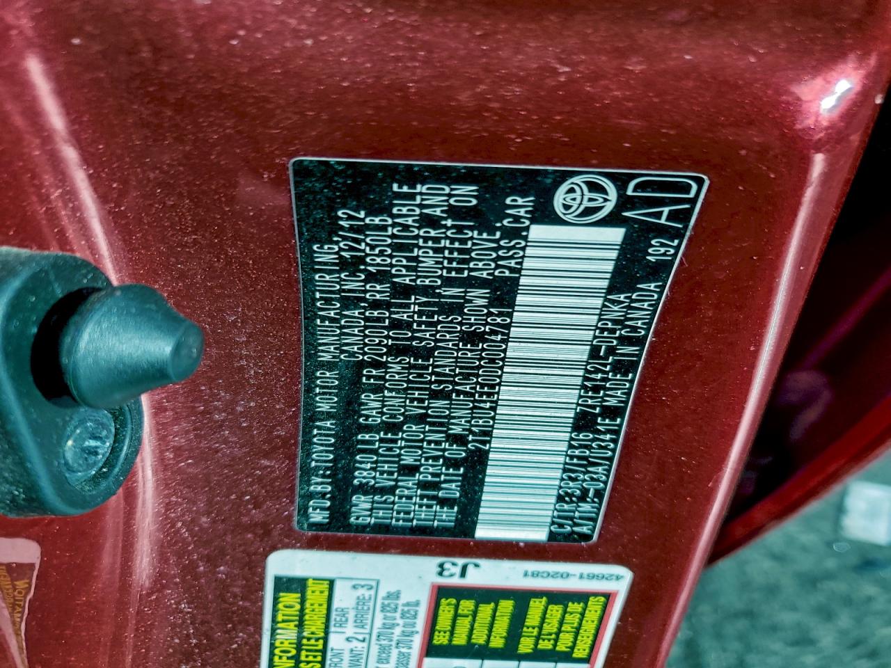 2013 TOYOTA COROLLA BASE photo 34