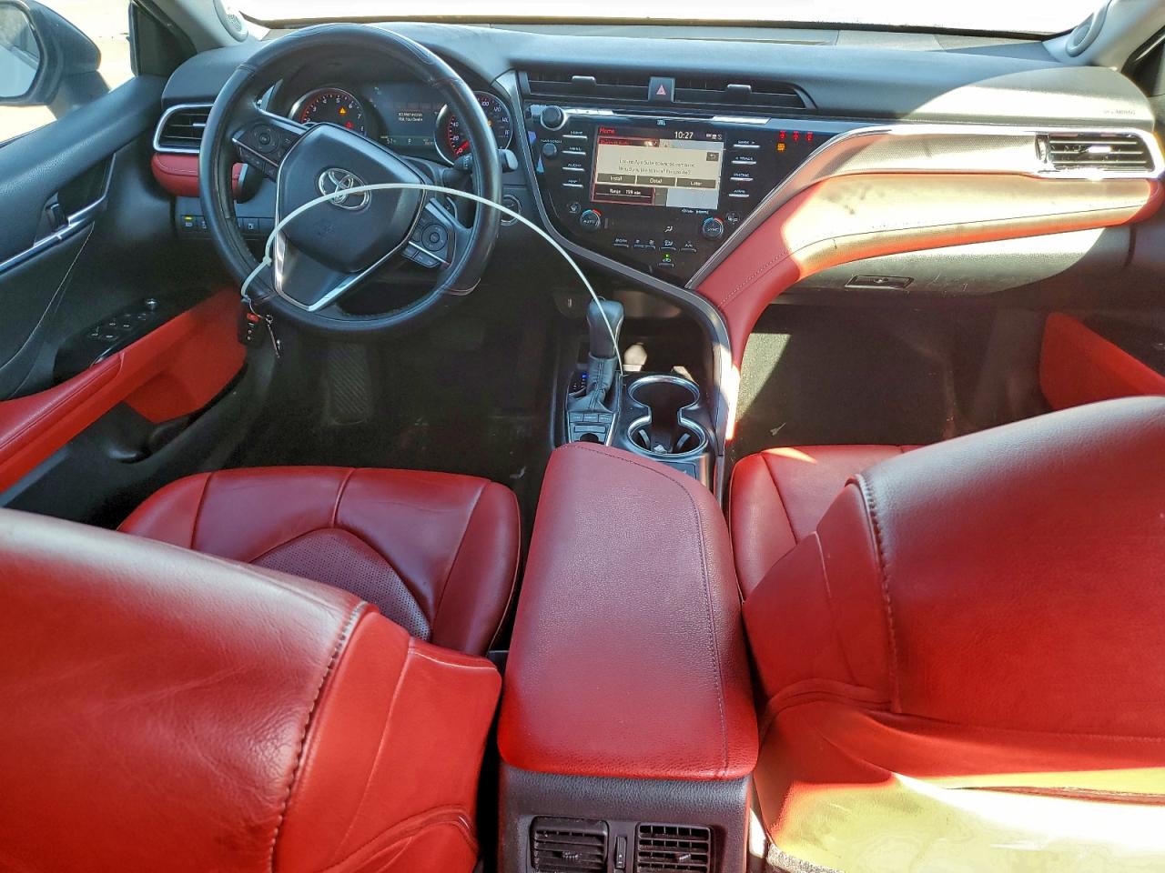 2018 TOYOTA CAMRY XSE photo 15