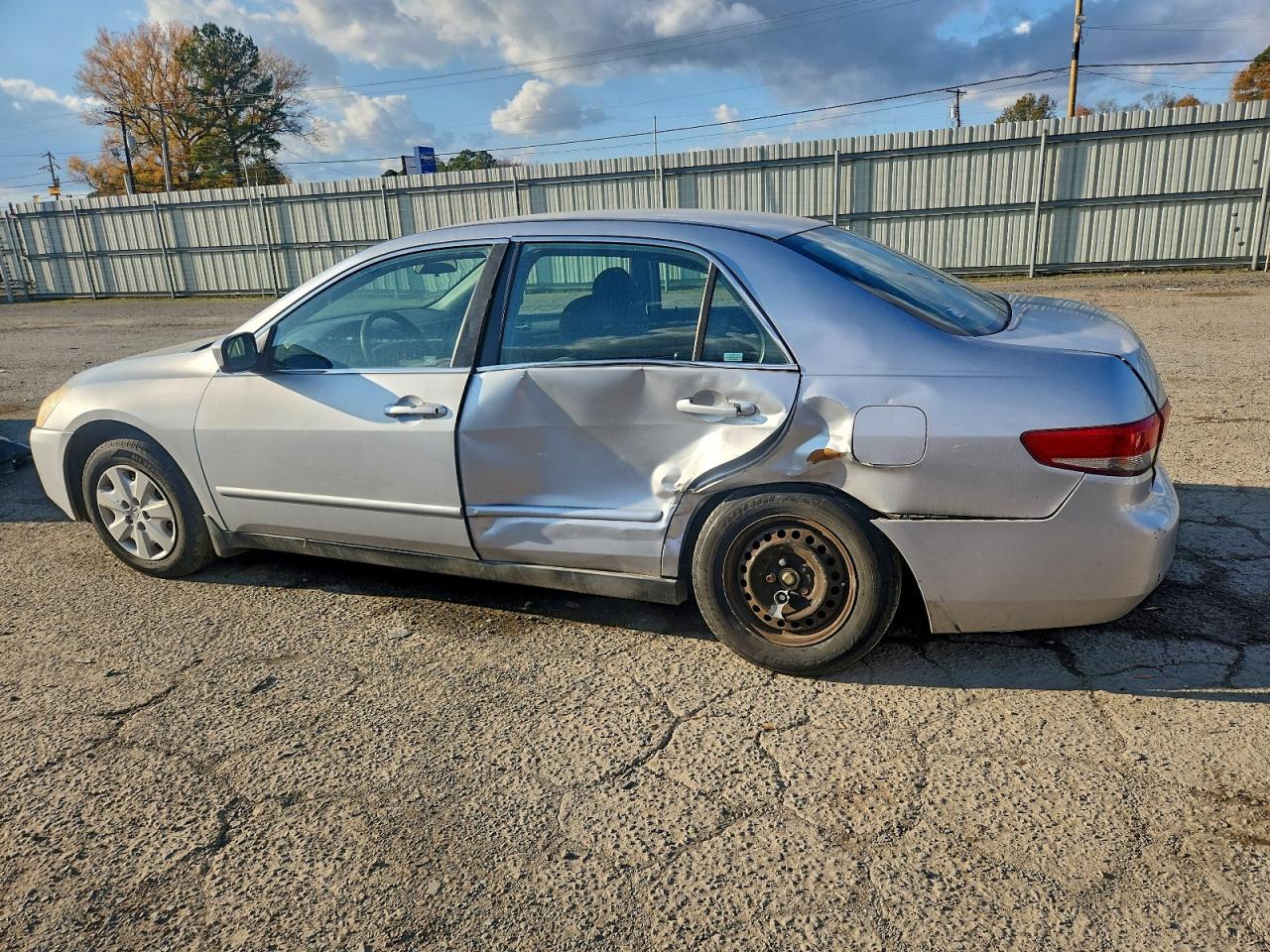 2003 HONDA ACCORD LX photo 2