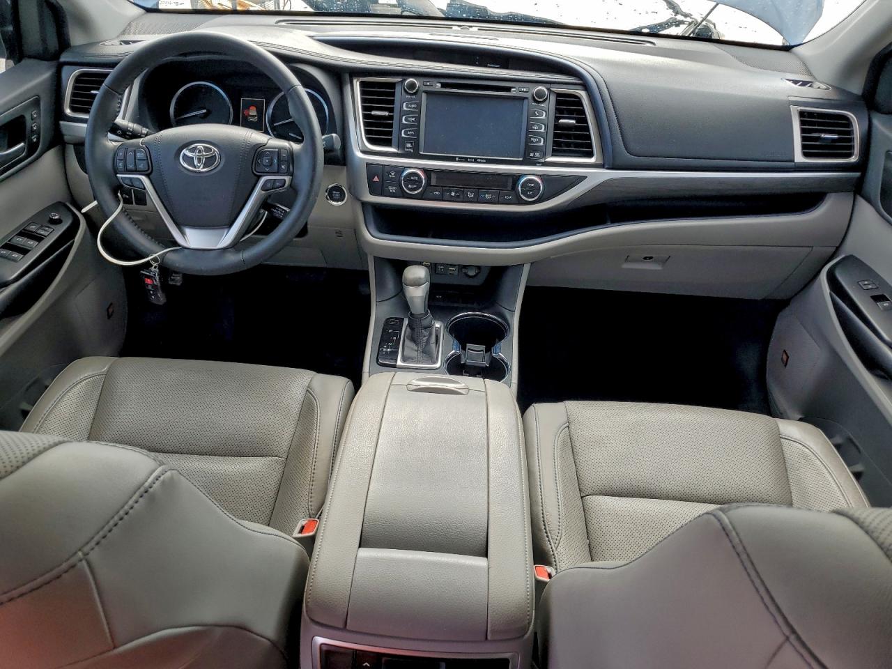 2019 TOYOTA HIGHLANDER LIMITED photo 15