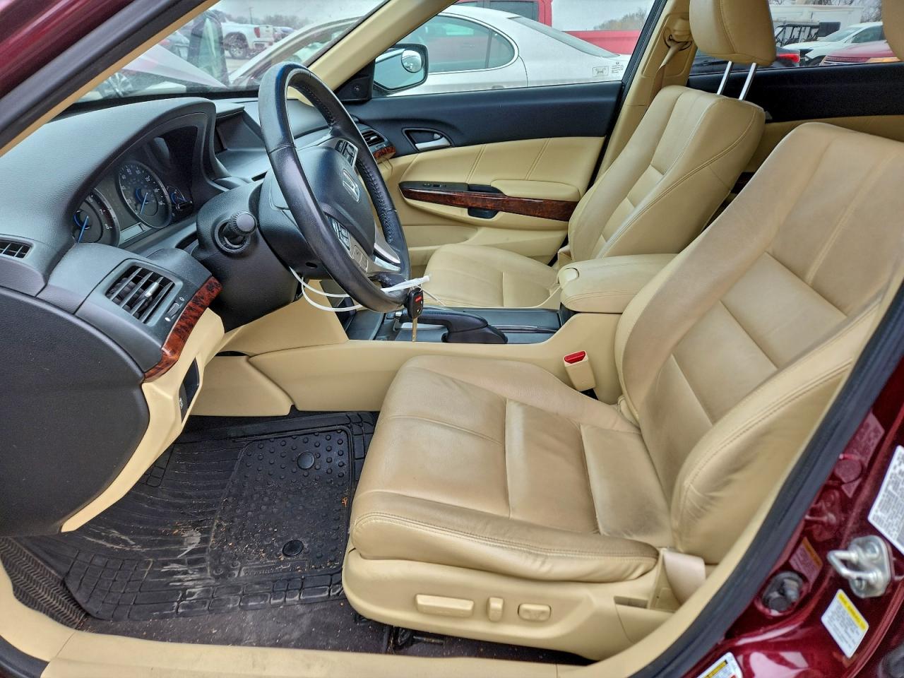 2012 HONDA CROSSTOUR EXL photo 13