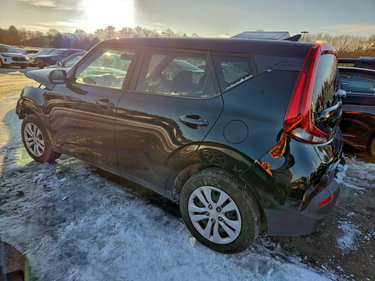 2022 KIA SOUL LX photo 4