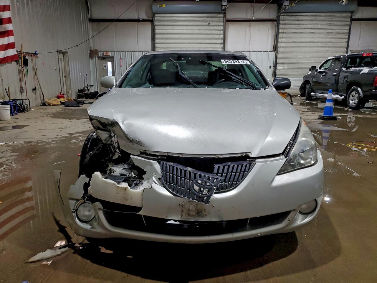 2006 TOYOTA CAMRY SOLARA SE photo 9