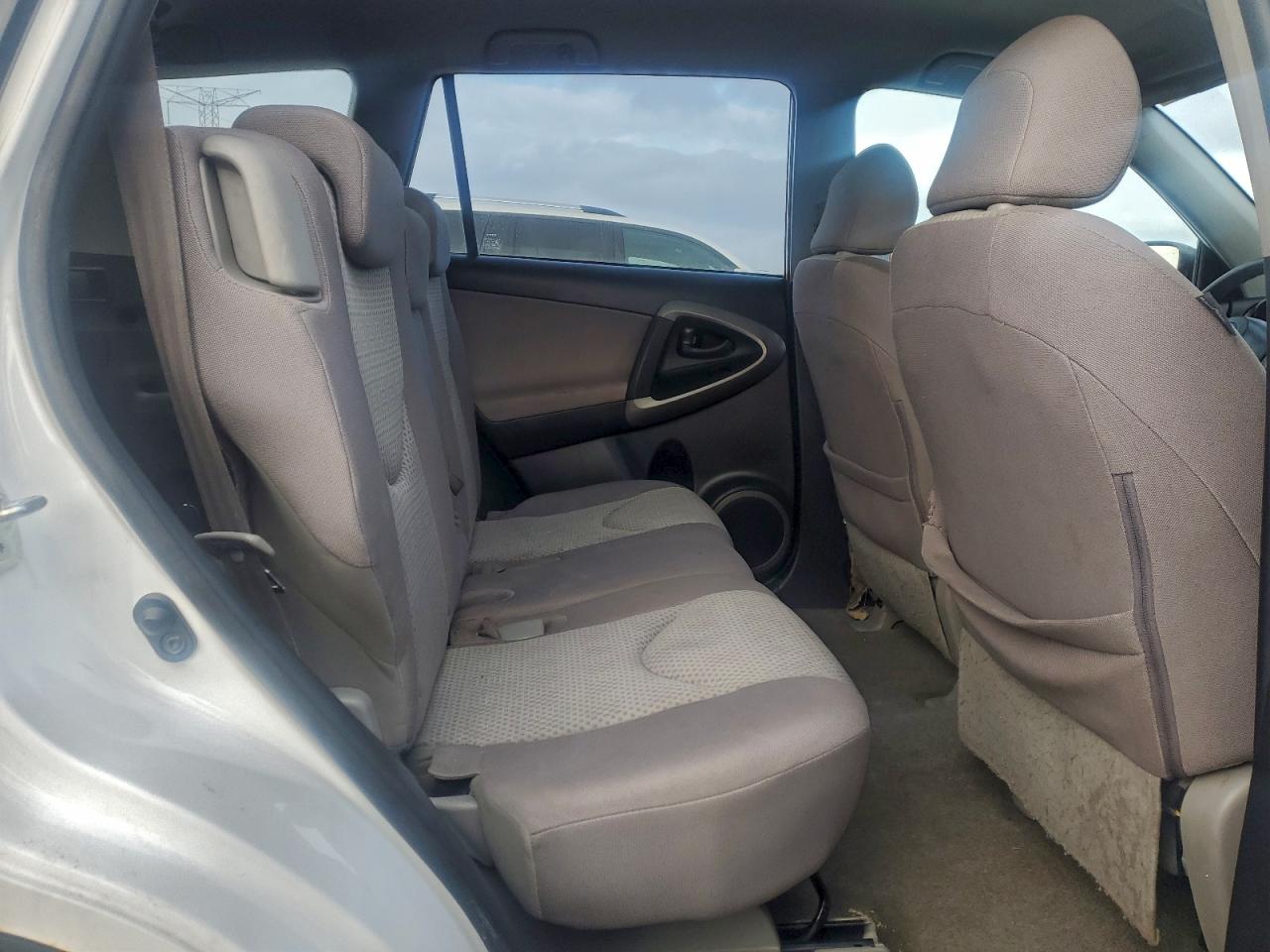 2008 TOYOTA RAV4 photo 11