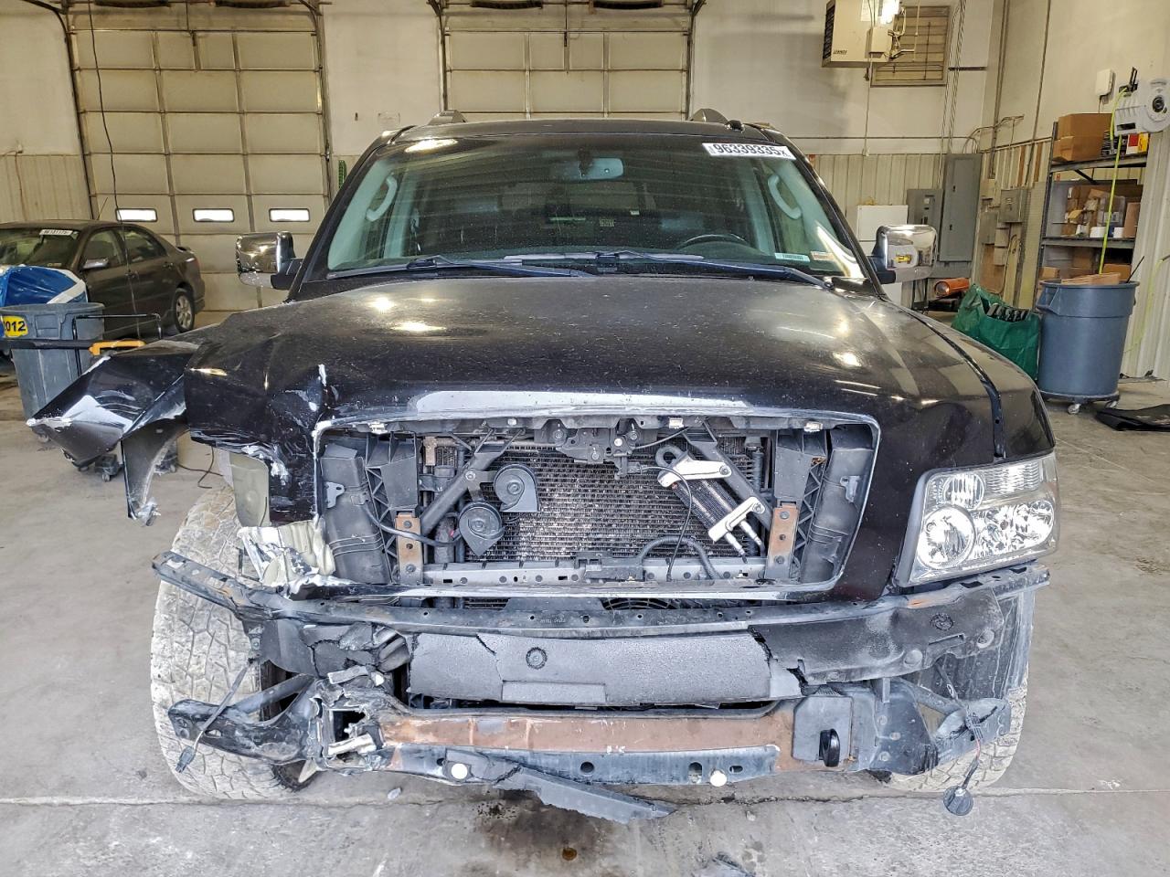 2008 INFINITI QX56 photo 5
