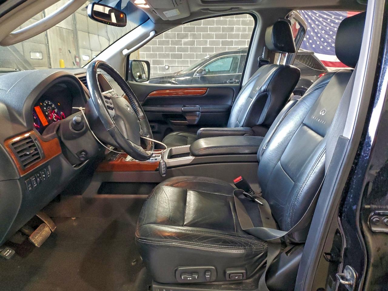 2008 INFINITI QX56 photo 7