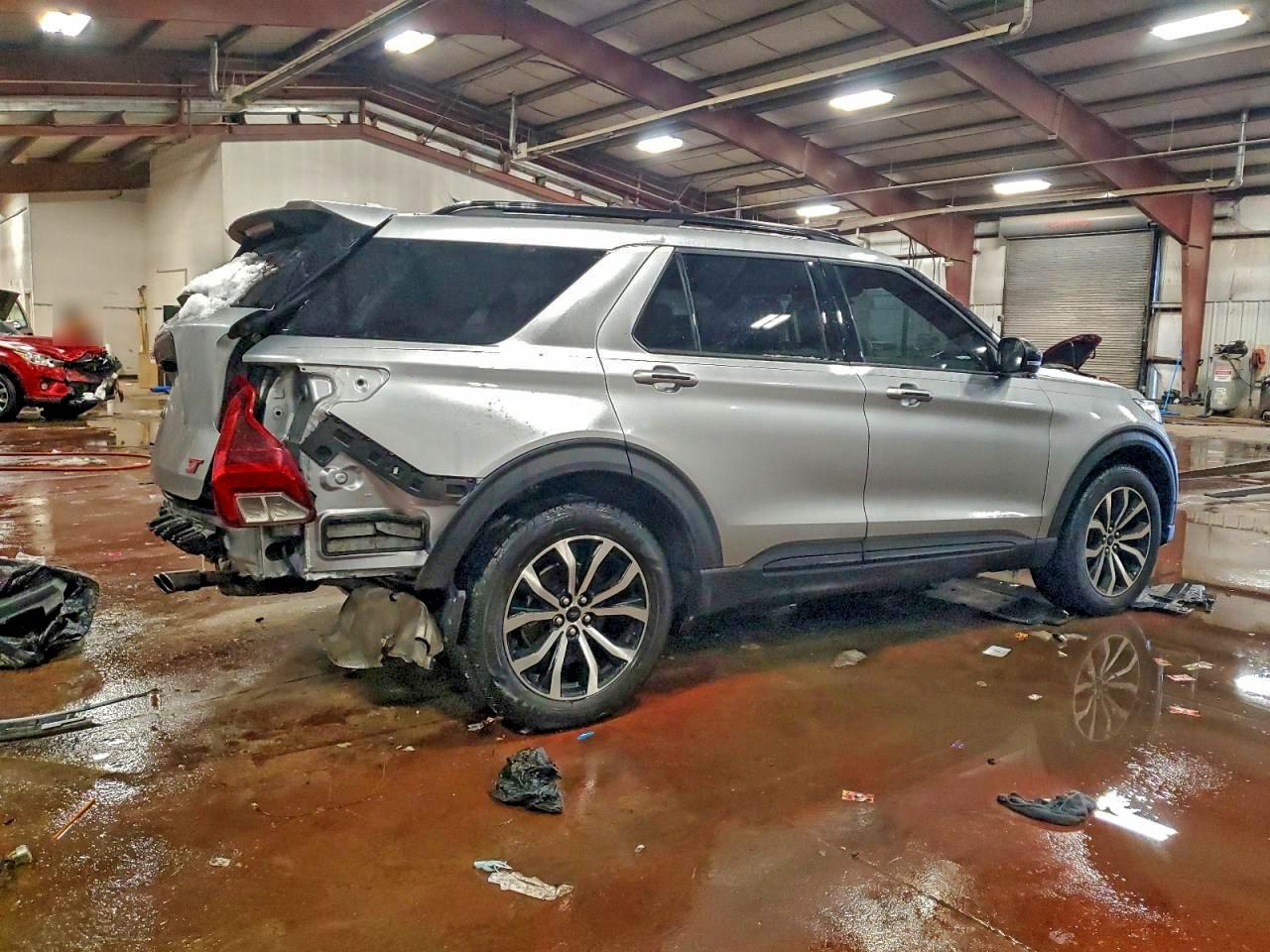 2020 FORD EXPLORER ST photo 3