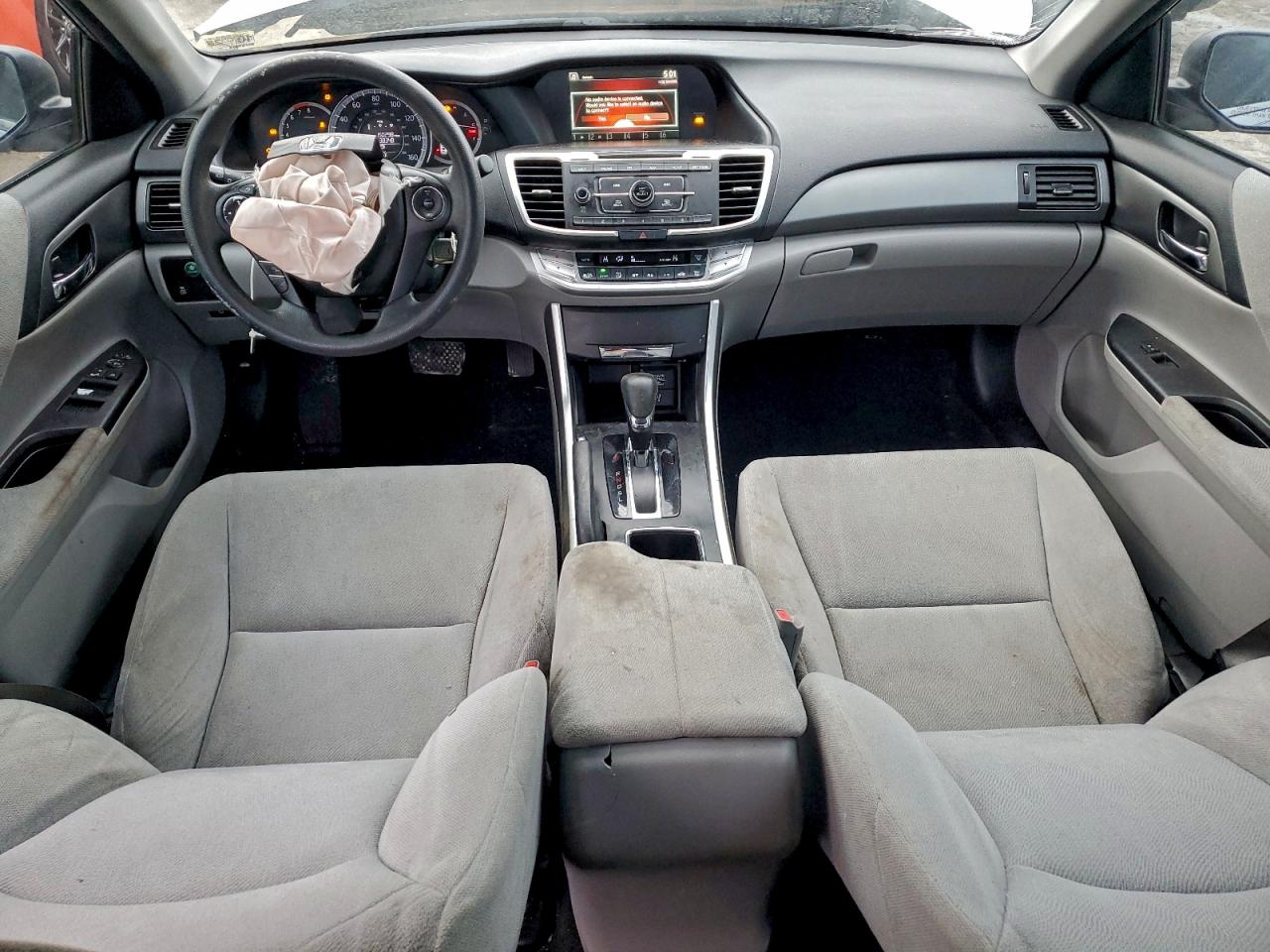 2013 HONDA ACCORD LX photo 8