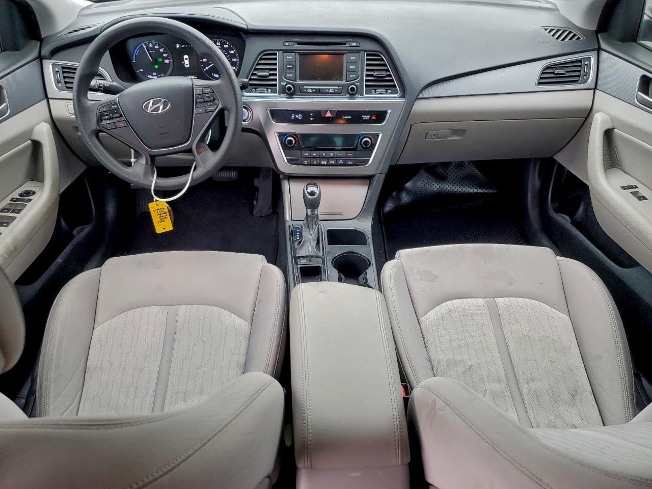 2016 HYUNDAI SONATA HYBRID photo 8