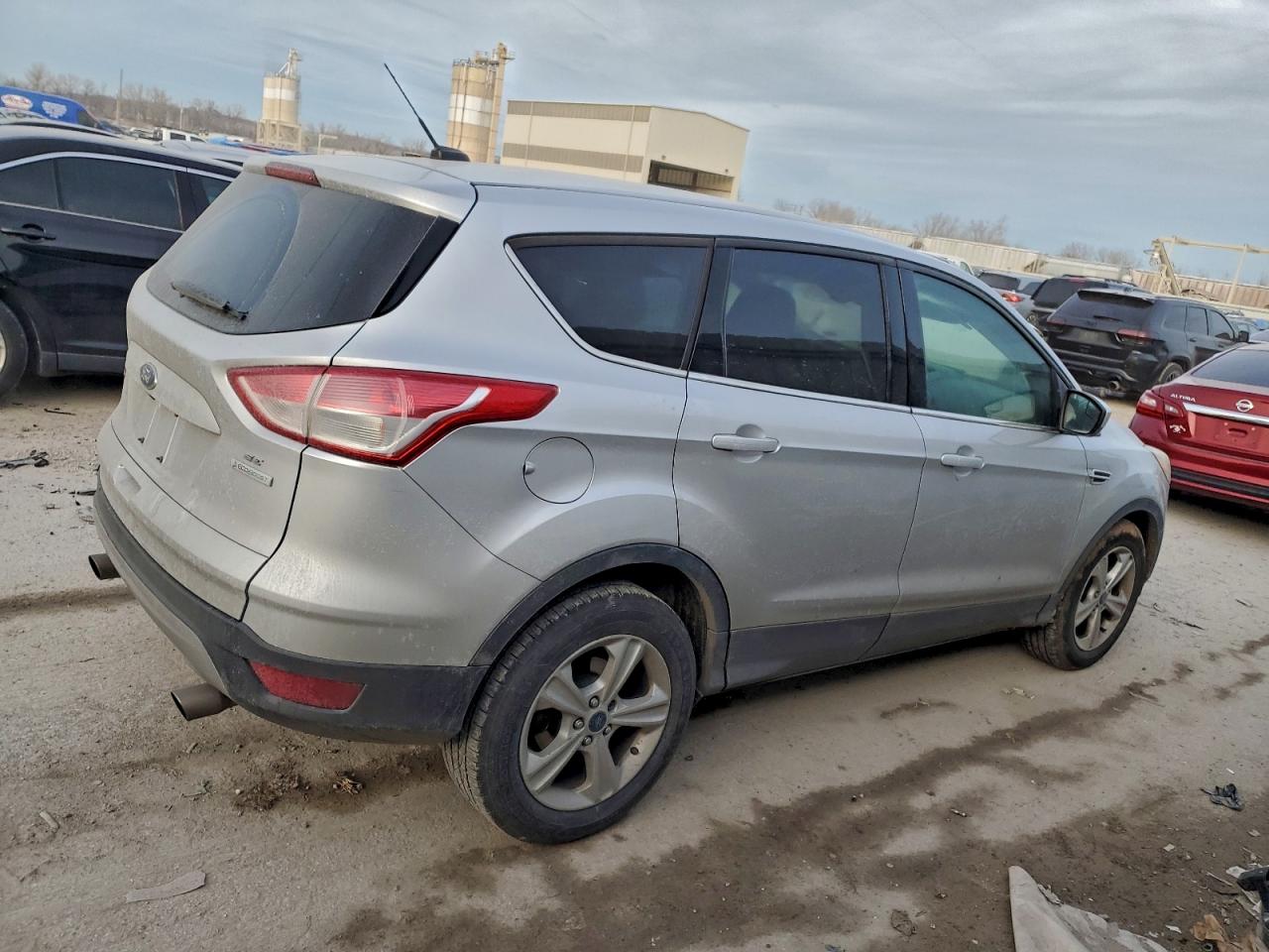 2015 FORD ESCAPE SE photo 3