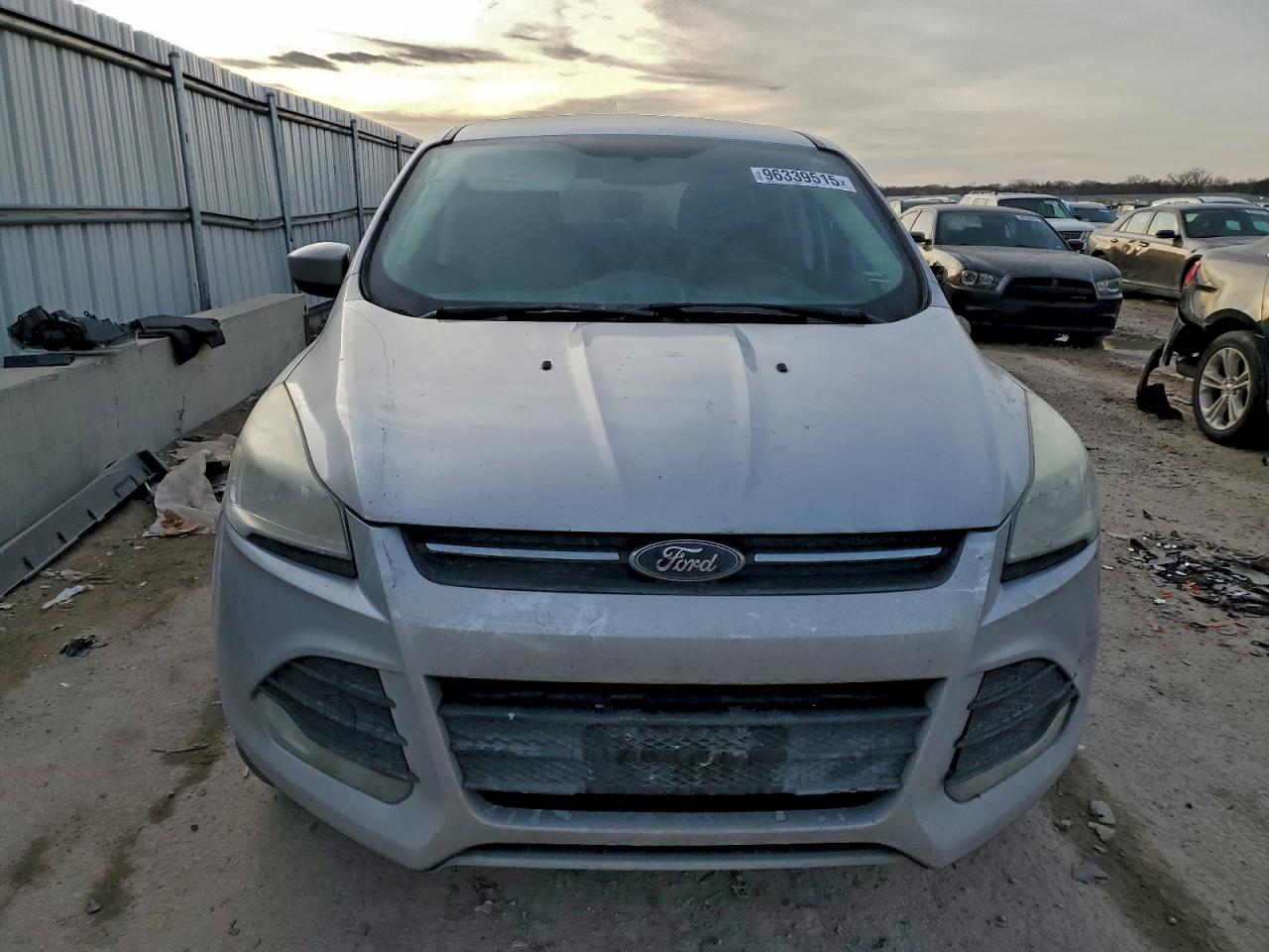 2015 FORD ESCAPE SE photo 5