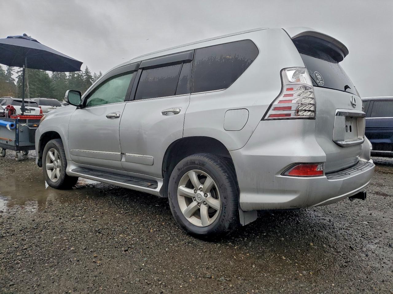 2015 LEXUS GX 460 photo 2