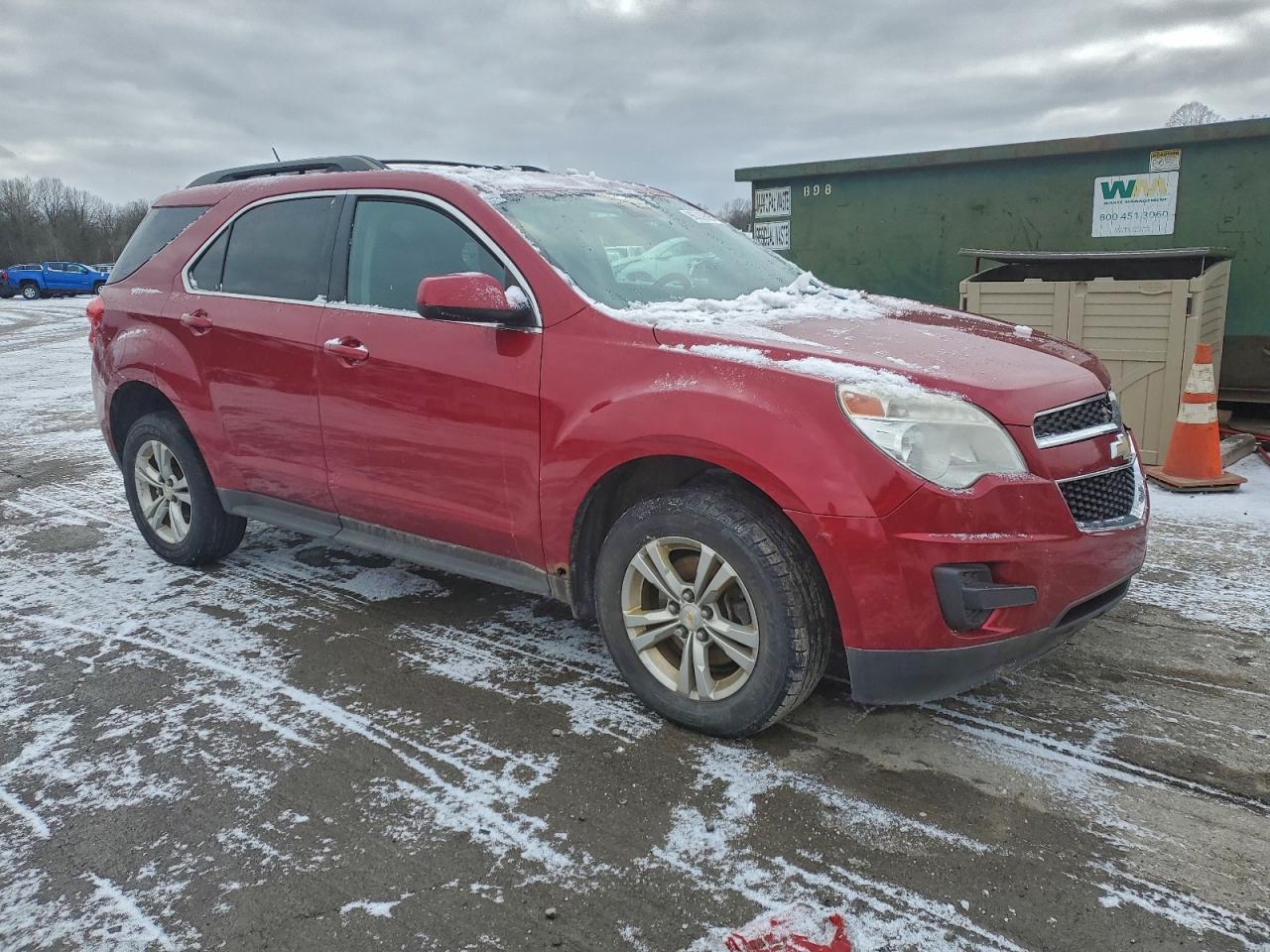 2015 CHEVROLET EQUINOX LT photo 4