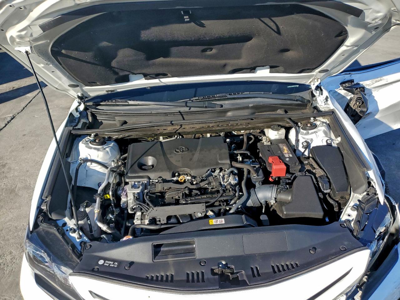 2021 TOYOTA CAMRY SE photo 31