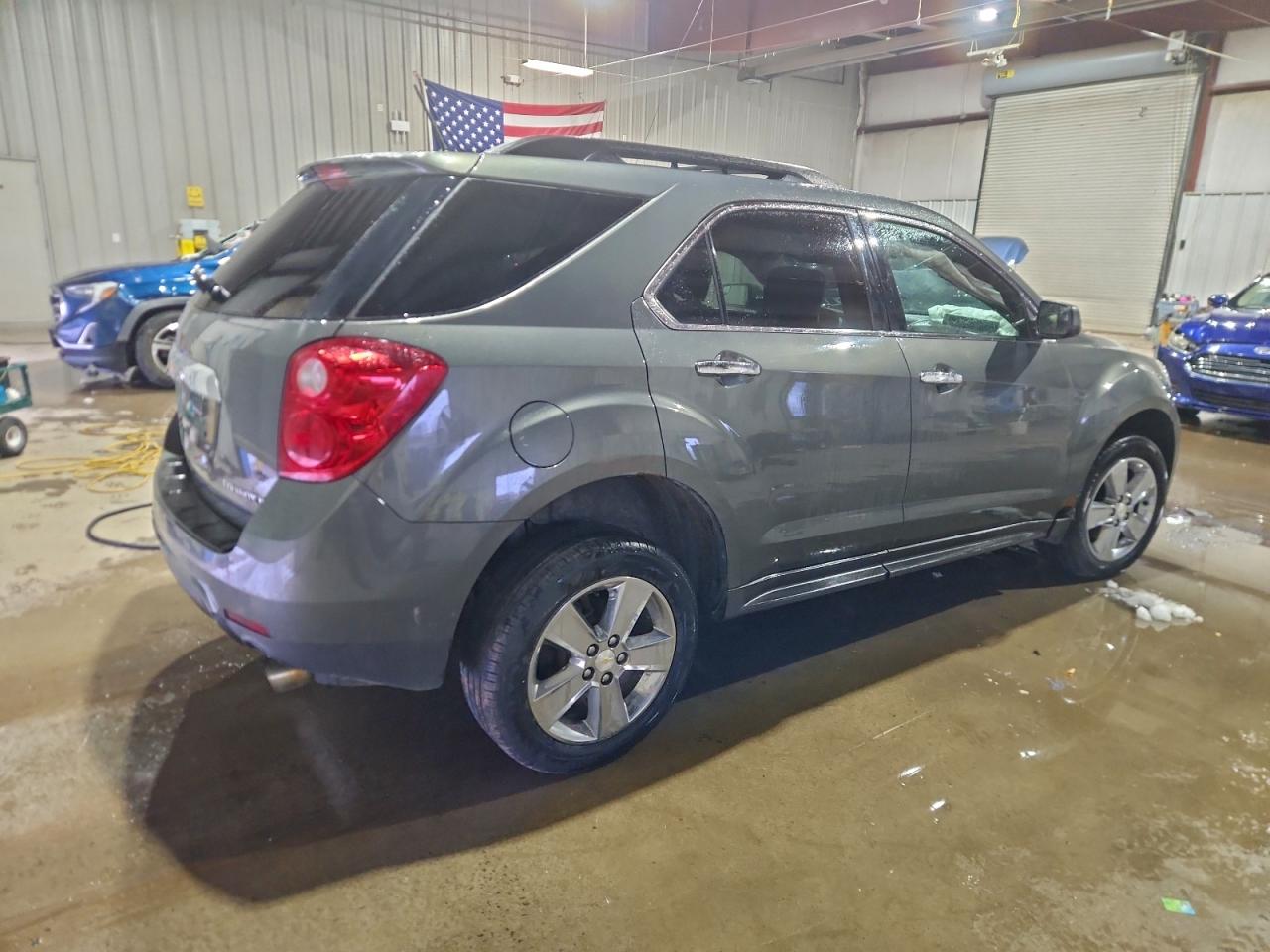 2013 CHEVROLET EQUINOX LT photo 3